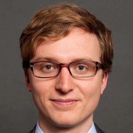 Portraitfoto Markus Schürholz