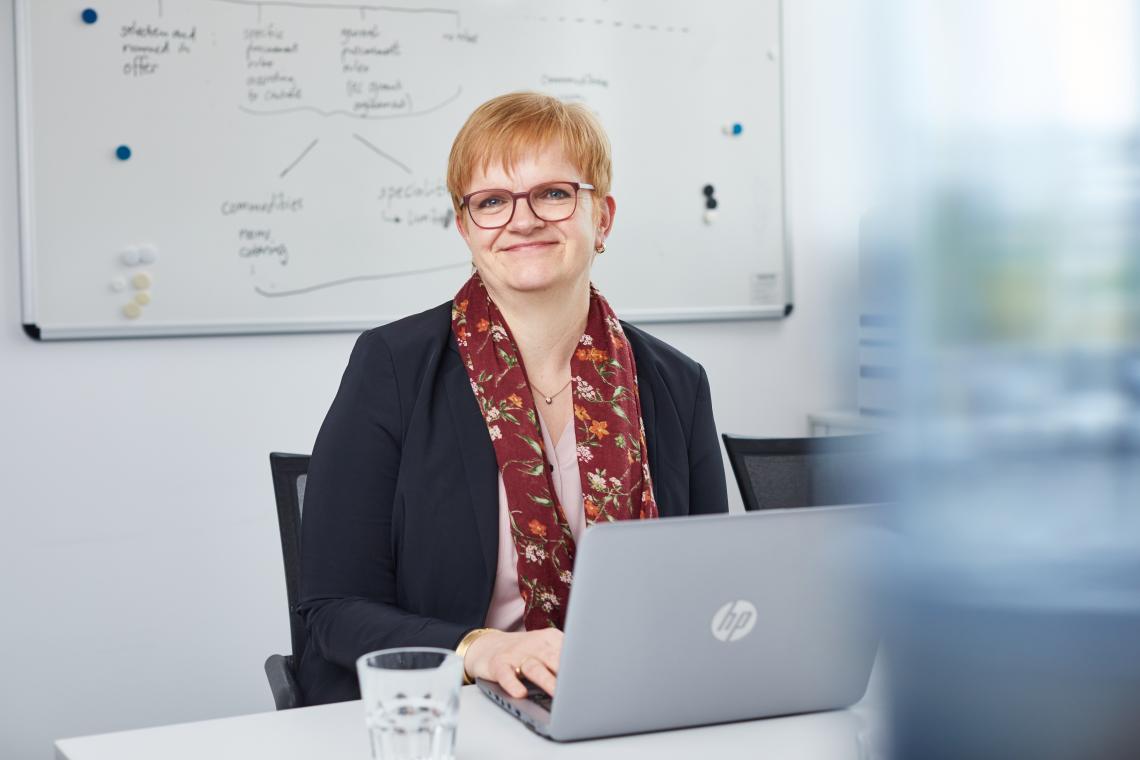 Dr. Elisabeth Steimetz 